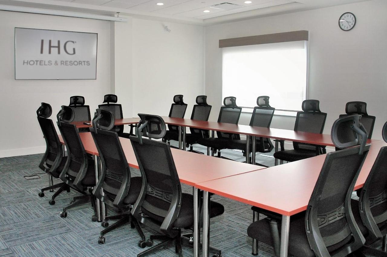 Holiday Inn Express & Suites - Edmonton Sw - Windermere By Ihg Luaran gambar