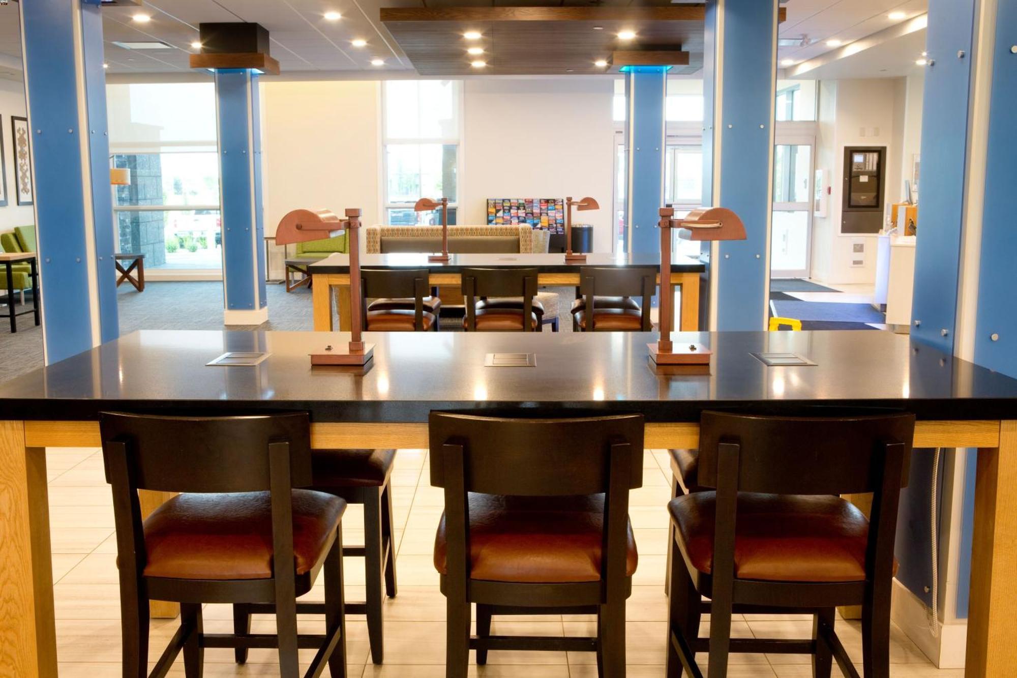 Holiday Inn Express & Suites - Edmonton Sw - Windermere By Ihg Luaran gambar